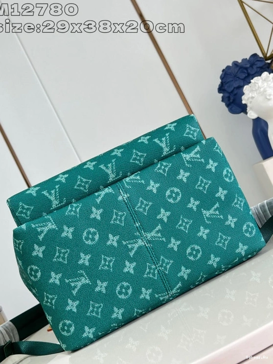 Louis Discovery Backpack Vuitton PM-29*38*20CM 1226